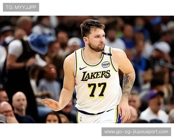 东契奇突破造杀伤，湖人后场核心显威